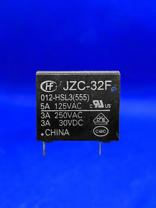 Relais HF32FA-012-HS2 – 12V, 30A, Elektromechanisch, Voor Laag Vermogen, JZC-32FA-012-HS2 Vervanging