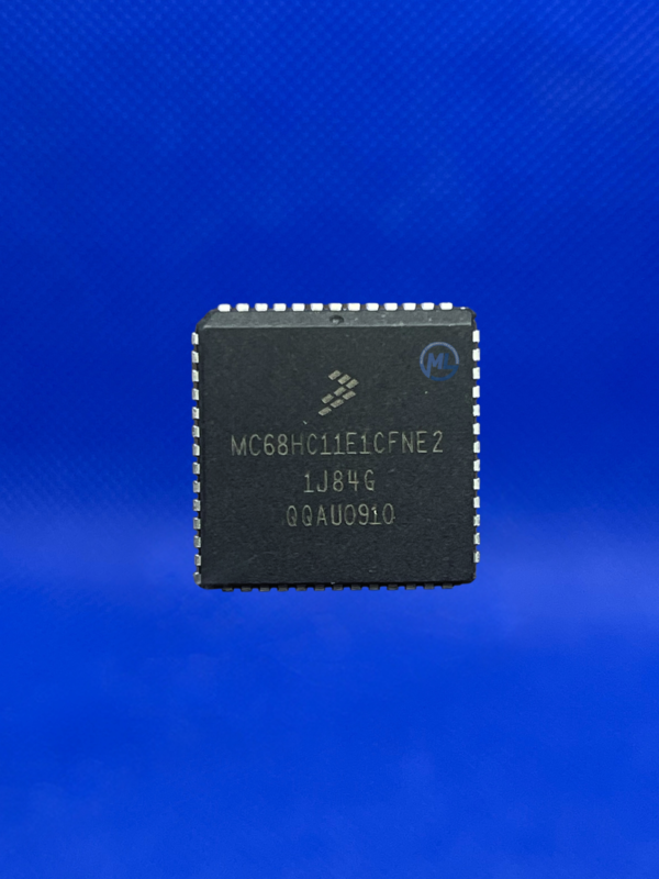 MC68HC811E2CFN2 Motorola Microcontroller - PLCC-52 Package, New Open Box