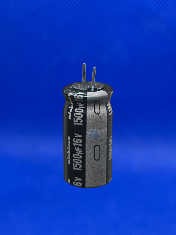 CAPACITOR ELETROLÍTICO 1500UF/16V RD. 105º 10X20MM PRE FORMADO S.HM ...