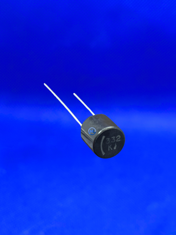 CH6080330K Inductor Drossel radial 33uH 1,4A 0,11R 7,5x11mm CTC [10 pcs] #B2